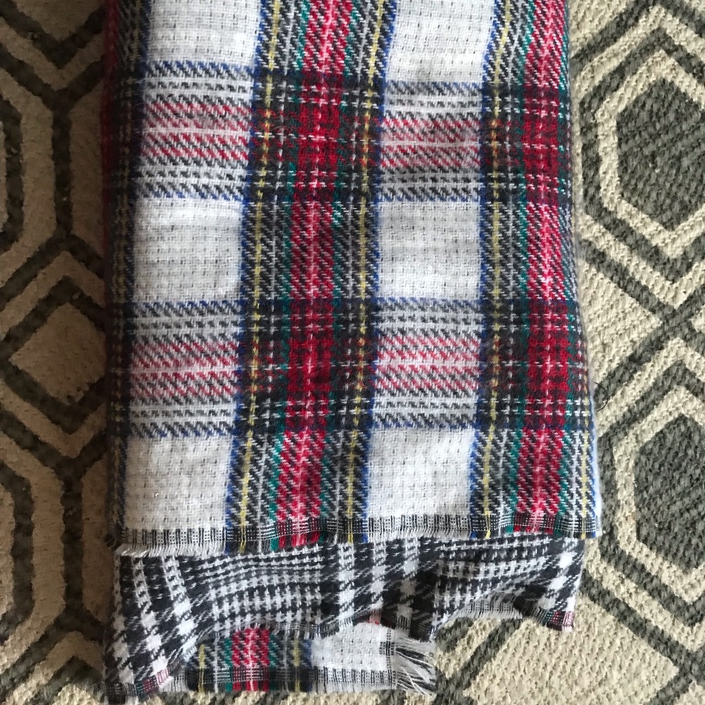 Old Navy 🍂 Blanket Scarf